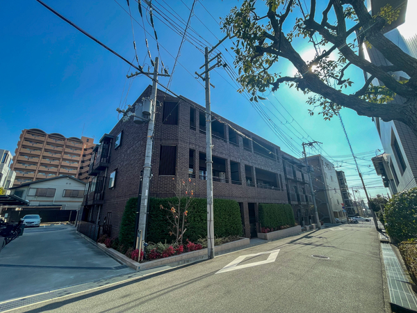 【ワコーレThe岡本】外観