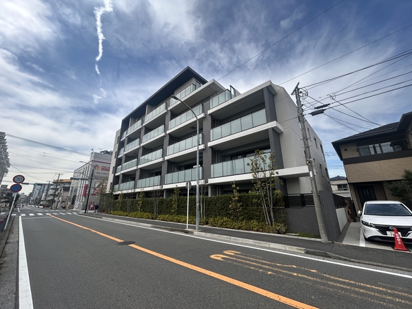 【プラウド横浜岡野一丁目】外観