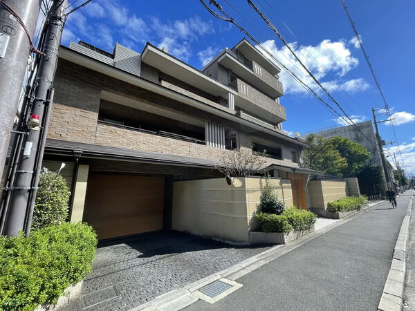 【グランエスパス御所東】外観3 【グランエスパス御所東】外観3