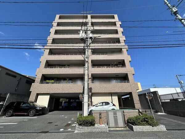 スターコート医大南霞邸