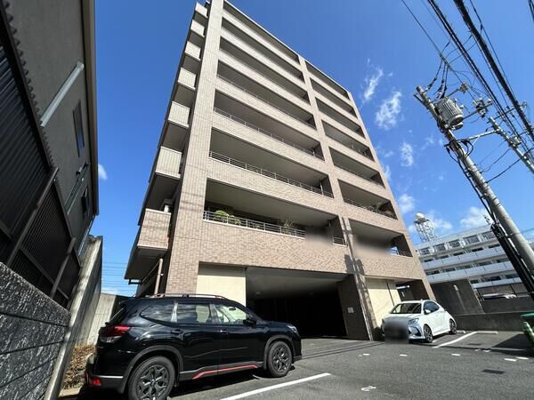 スターコート医大南霞邸
