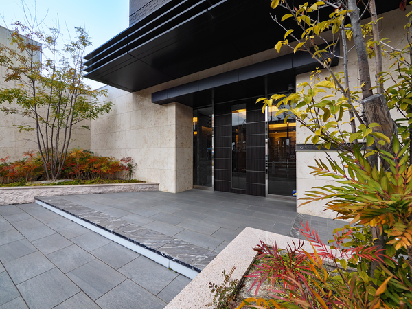 【グランマノワール南安城Sta.】エントランス