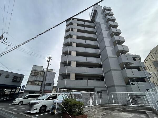 【リーガル鶴見】外観
