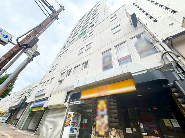 【湊川公園ビル】外観