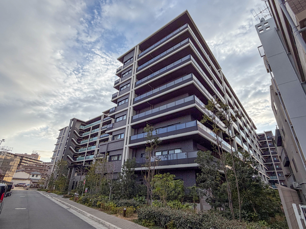 【ルネ富雄】外観