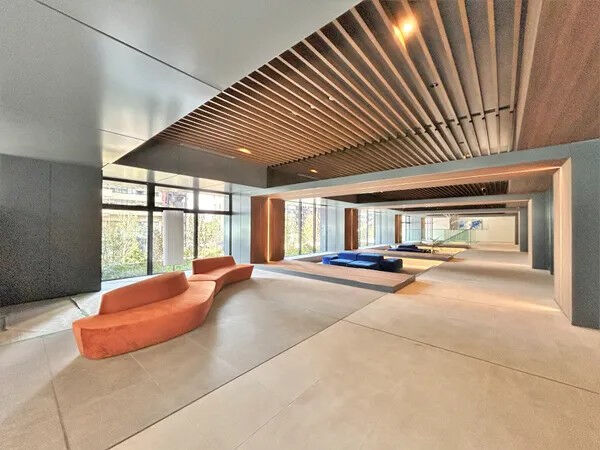 【プラウドタワー相模大野クロス】エントランスホール