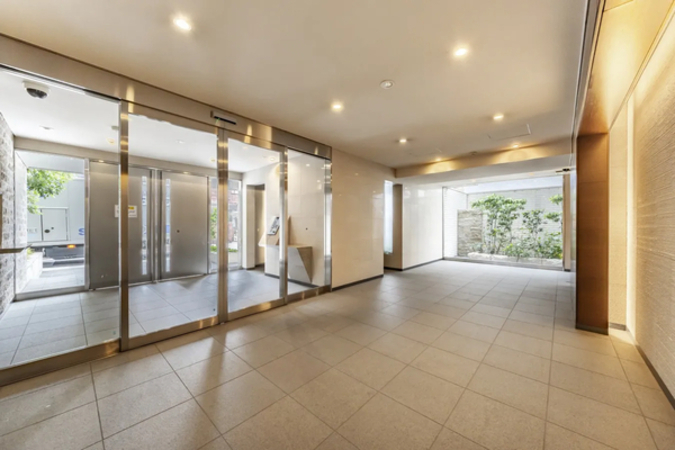 【プラウド御器所紅梅町】エントランス２