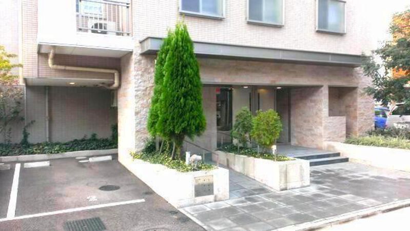 【プラウド御器所紅梅町】エントランス４