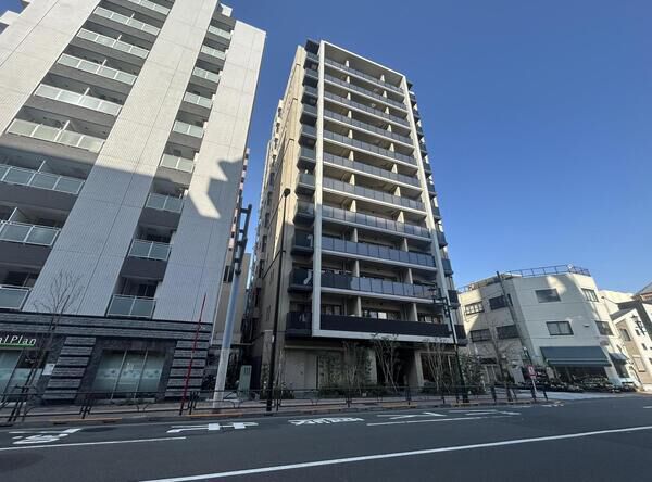 【クレヴィア日暮里THE RESIDENCE】外観