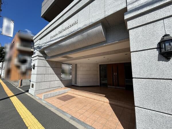 【フローレンス牛田本町】エントランス