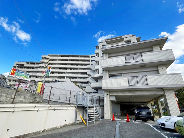 【リーベスト小笹】外観1 【リーベスト小笹】外観1