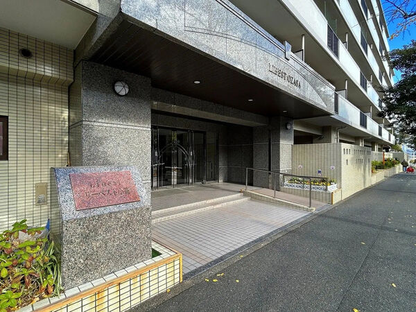 【リーベスト小笹】エントランス1 【リーベスト小笹】エントランス1