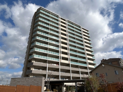 《外観》 《外観》