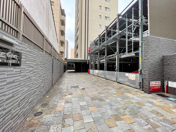 【モアグレース一宮駅前Ⅲ】エントランス