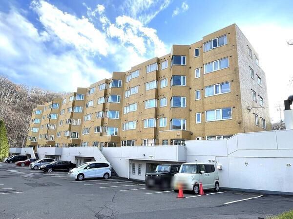 【レジデンス宮の森】 外観1