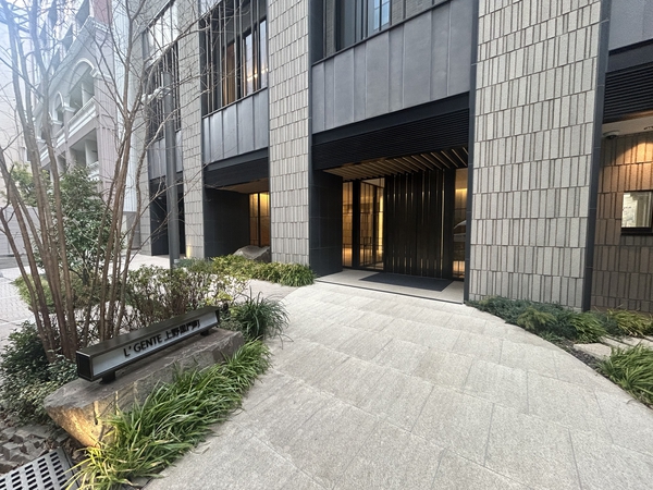 【ルジェンテ上野黒門町】エントランス