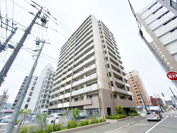 【プレミスト円山表参道】外観