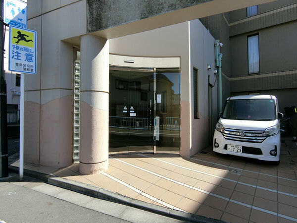 【ジェイパーク池袋公園前】エントランス