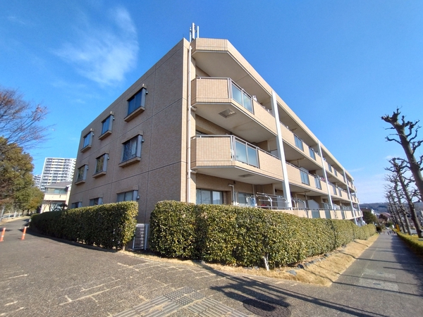 【アークステージ若葉台】外観