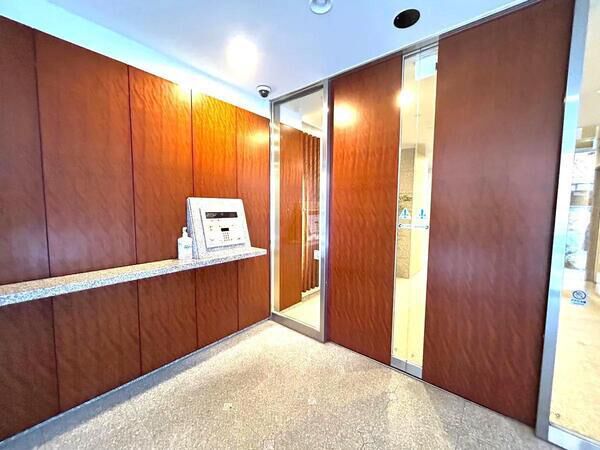 【パークハウス平河町】エントランス1