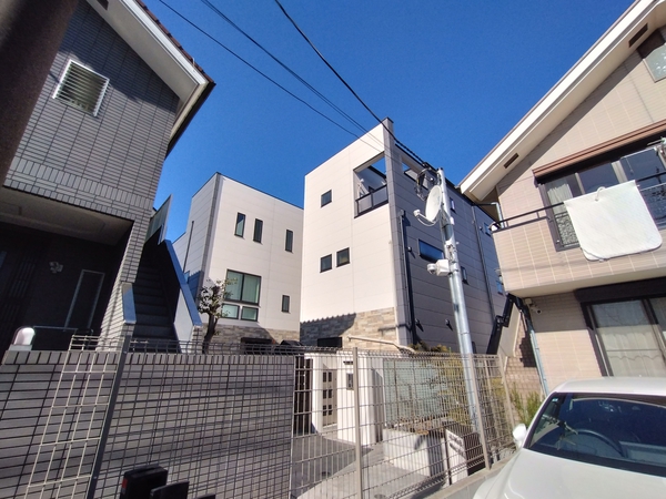 【リムテラス南大泉】外観