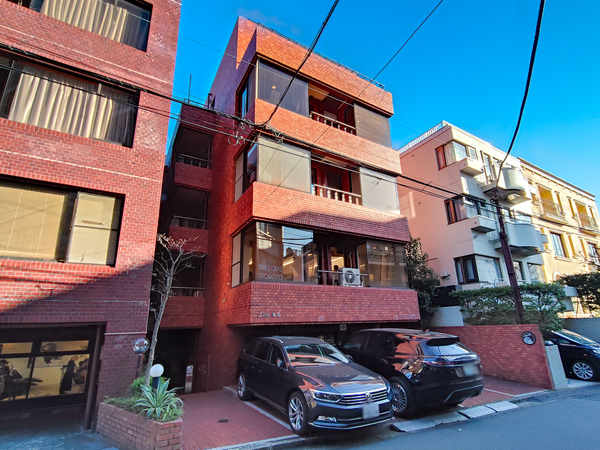 【リブ青山】外観