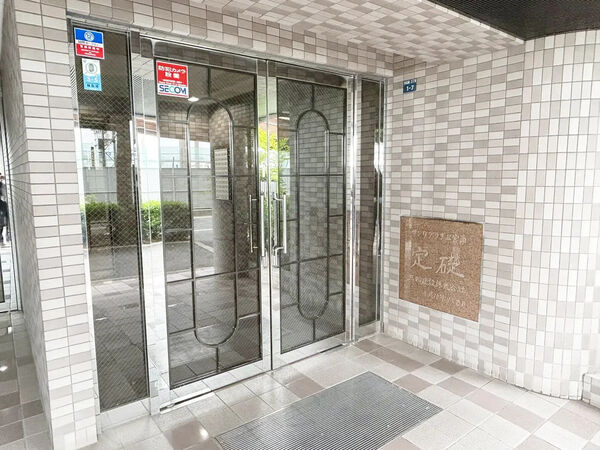 【サンワプラザ三宮南】エントランス