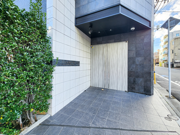 【プレセダンヒルズ白金高輪】エントランス 【プレセダンヒルズ白金高輪】エントランス