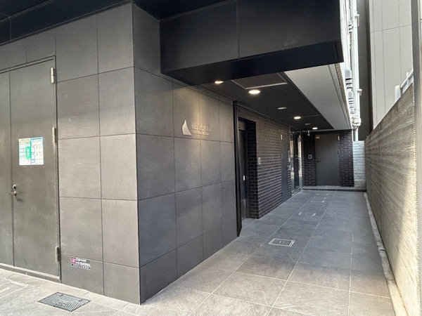 【リシャール横濱元町】エントランス