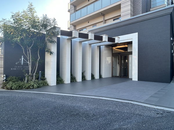 【クレアホームズ上安駅前ザレジデンス】エントランス