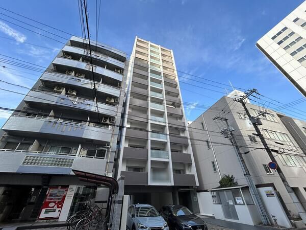 グラビスコート白島