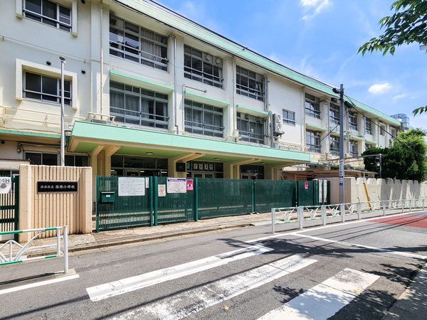 西原小学校まで約350m(徒歩5分)