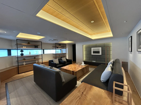 プライベートラウンジ（※有償）