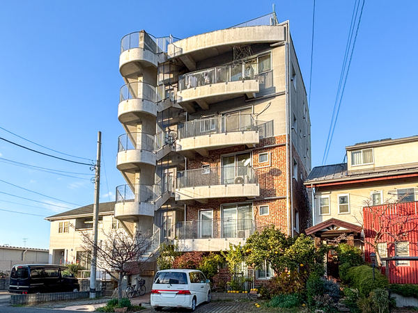 【きりんの家】外観 【きりんの家】外観