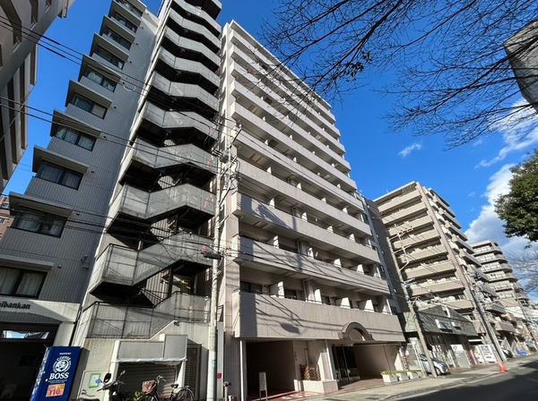 【パークノヴァ横浜阪東橋】外観