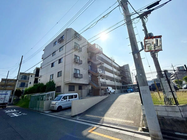 【サンライズマンション所沢けやき台】外観