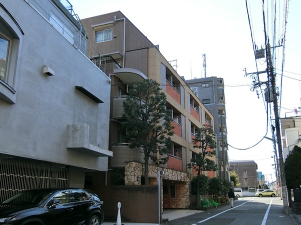 【ステージファースト用賀アジールコート】外観