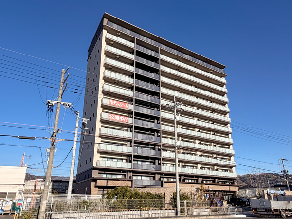 【ブランニード阪急水無瀬】外観