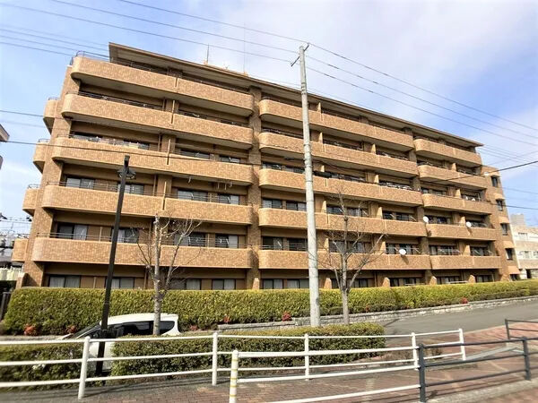 【朝日プラザ八乙女ロイヤルクレスト】外観