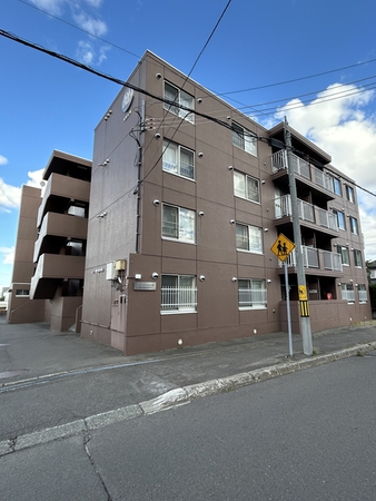 【メゾンドルチェ宮丘公園】外観