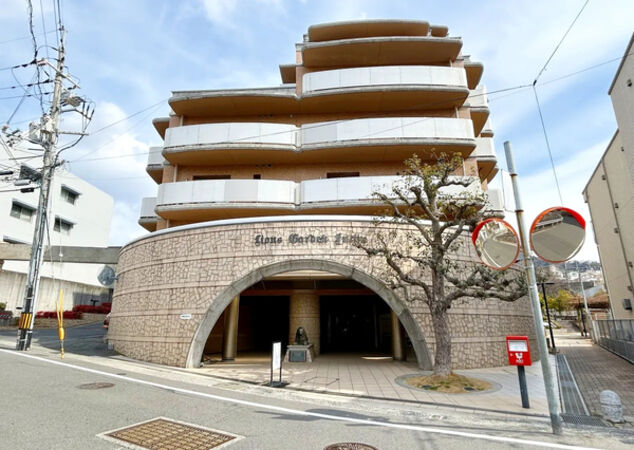 【ライオンズガーデン府中】<外観> 【ライオンズガーデン府中】<外観>