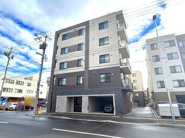 【ラ・クラッセ札幌リードスクエア】外観１