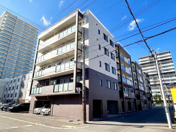 【ラ・クラッセ札幌リードスクエア】外観２