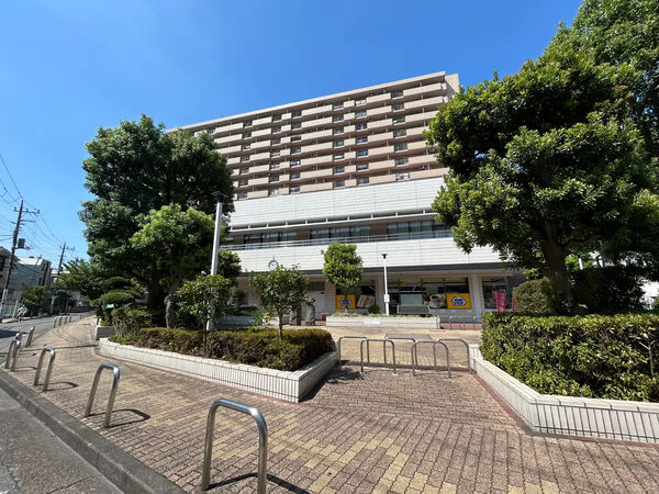 【綾瀬プルミエ】外観