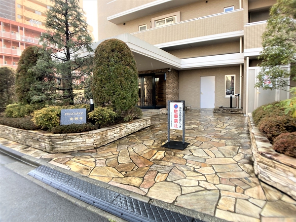 【クランズスクエア定禅寺】エントランスアプローチ