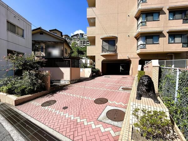 【ライオンズマンション牛田東】＜アプローチ＞