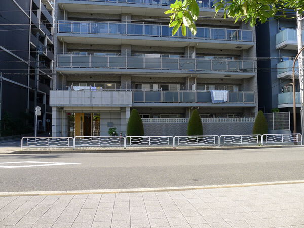 クリオ美術館通り弐番館 2枚目 クリオ美術館通り弐番館