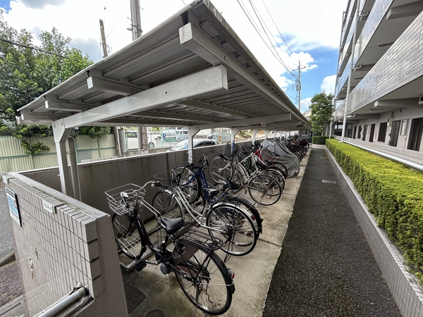 【ビューパレー大宮奈良町】駐輪場