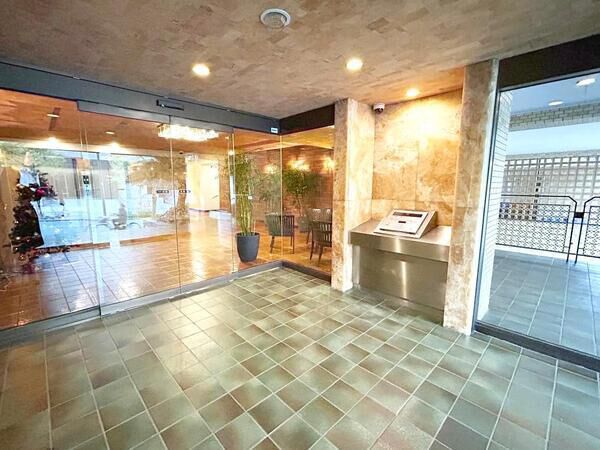 【ルミナス一番町】エントランス1 【ルミナス一番町】エントランス1