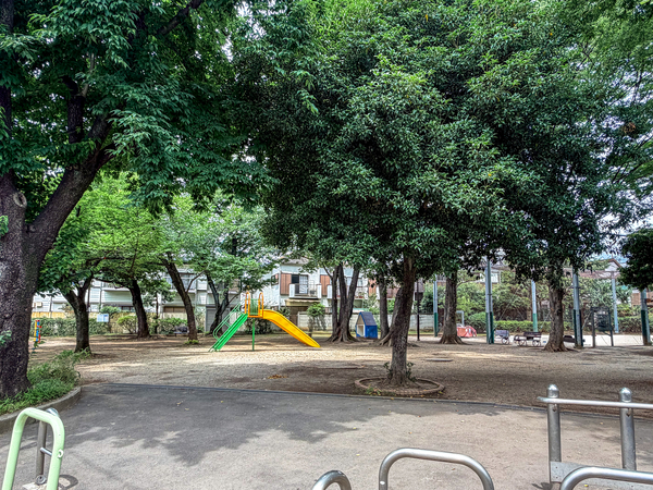 阿佐谷にしはら公園まで約110m(徒歩2分)